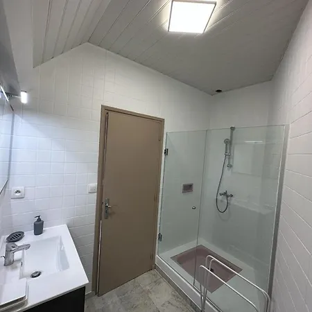 Spacious Flat Close To The Railway Station Troyes