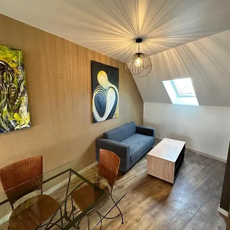 Spacious Flat Close To The Railway Station Lejlighed